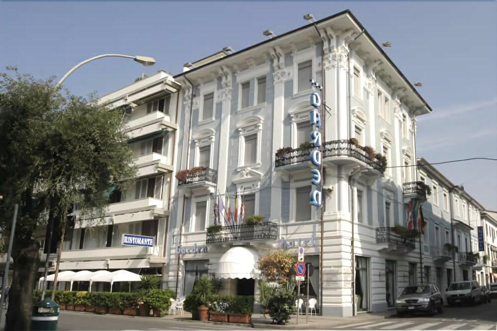 Hotel Garden Viareggio Luaran gambar