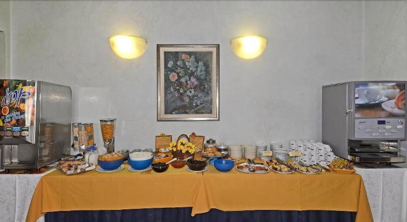 Hotel Garden Viareggio Luaran gambar