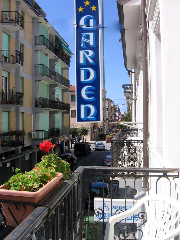 Hotel Garden Viareggio Luaran gambar